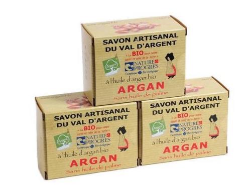 3 Savons identiques